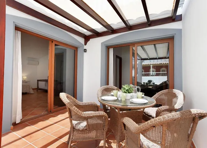 Villa Thomas